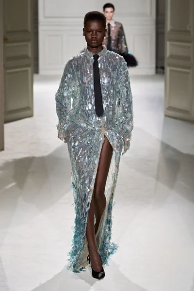 Look 68